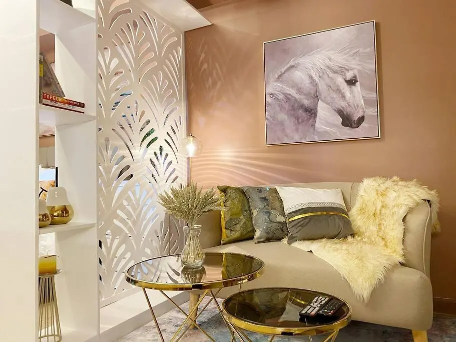Royal Suite Linked To Venice With 200Mbps Wi-Fi Manila